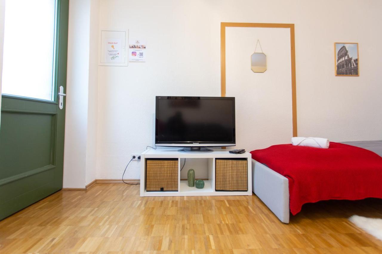 Fullhouse - Halle - R6 Apartments - Smarttv - Nespresso Exterior foto